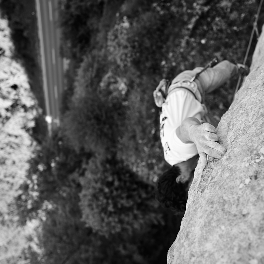 Kletterer Marcel Dippon in der Mastermind (9+) auf der Uracher Alb