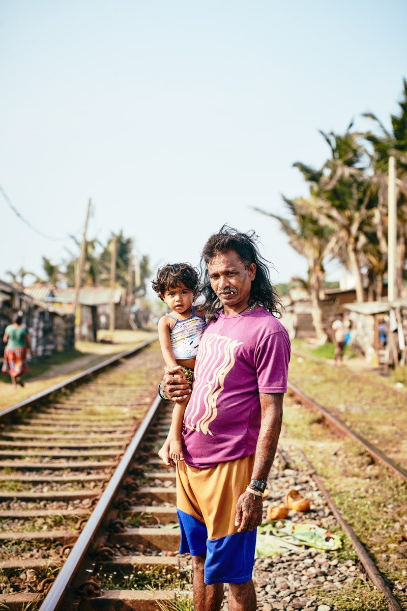 Fotografie von Mann und Tochter nahe Colombo/ Sri Lanka, 2019