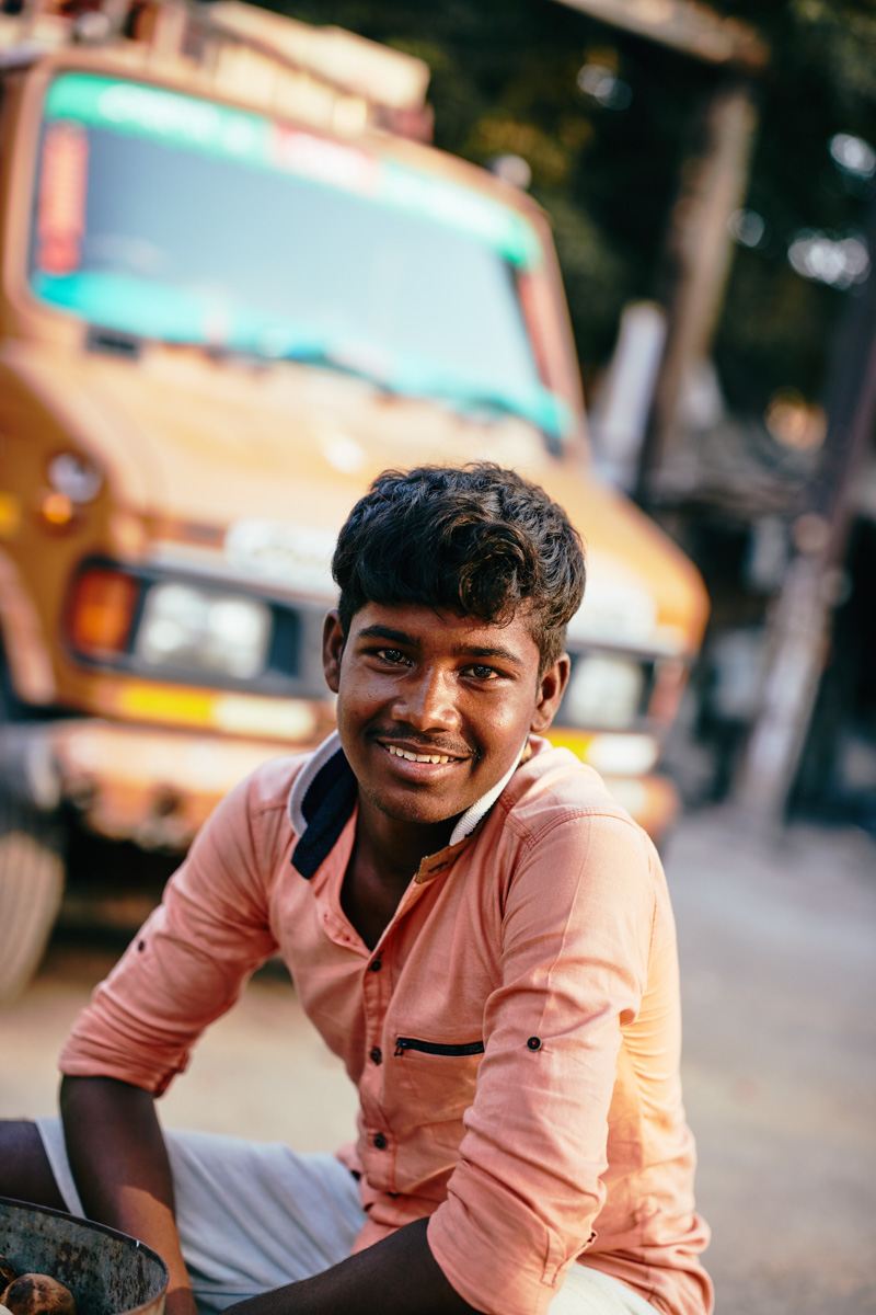 Junger mann in Kalkutta/ Westbengalen/ Indien, 2018