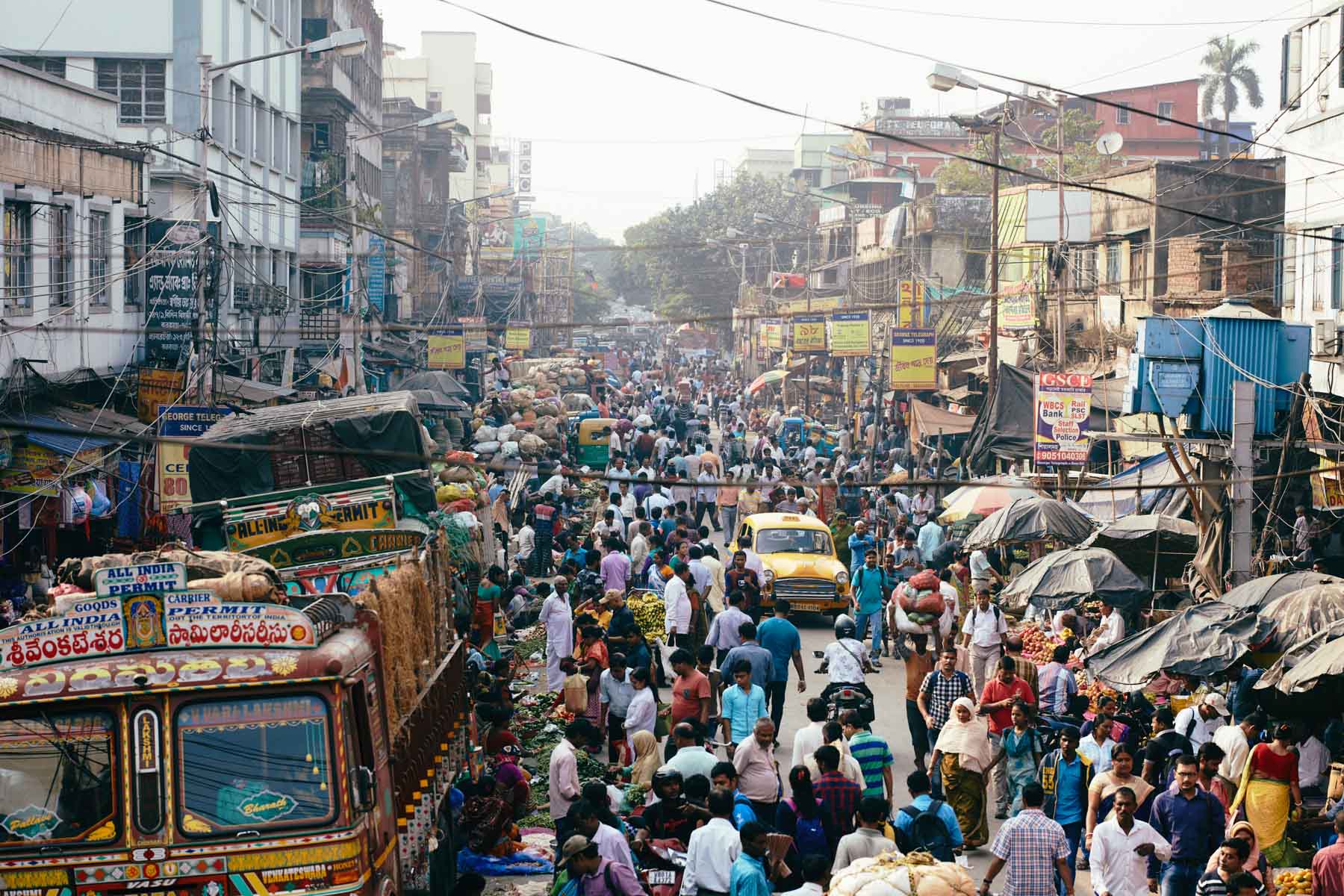 Straße in Kalkutta/ Westbengalen/ Indien, 2018