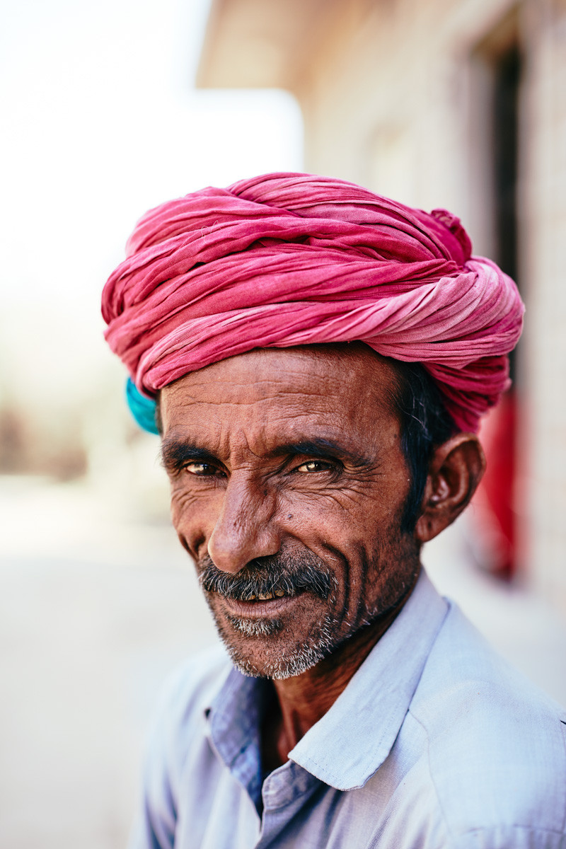 Mann mit pinkem Turban/ Rajasthan/ Indien, 2018