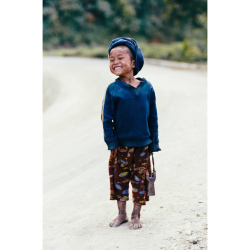 Portrait, lachender Junge | Mindat, Myanmar | Nino Strauch Fotograf Tübingen | Fotokunst